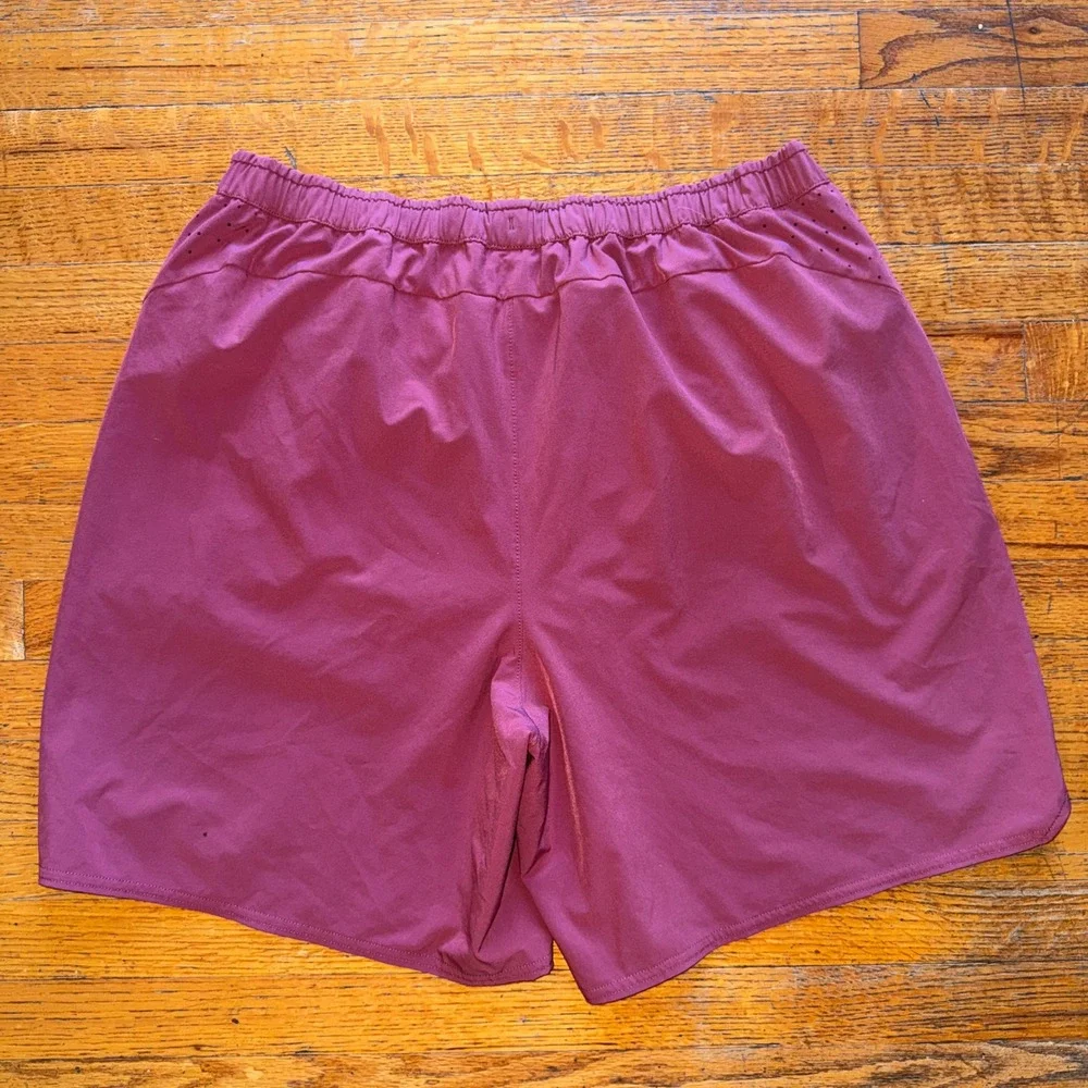 REI Co-op Swiftland Mens Running Shorts Magenta Pink Size Large 7 Inch Inseam